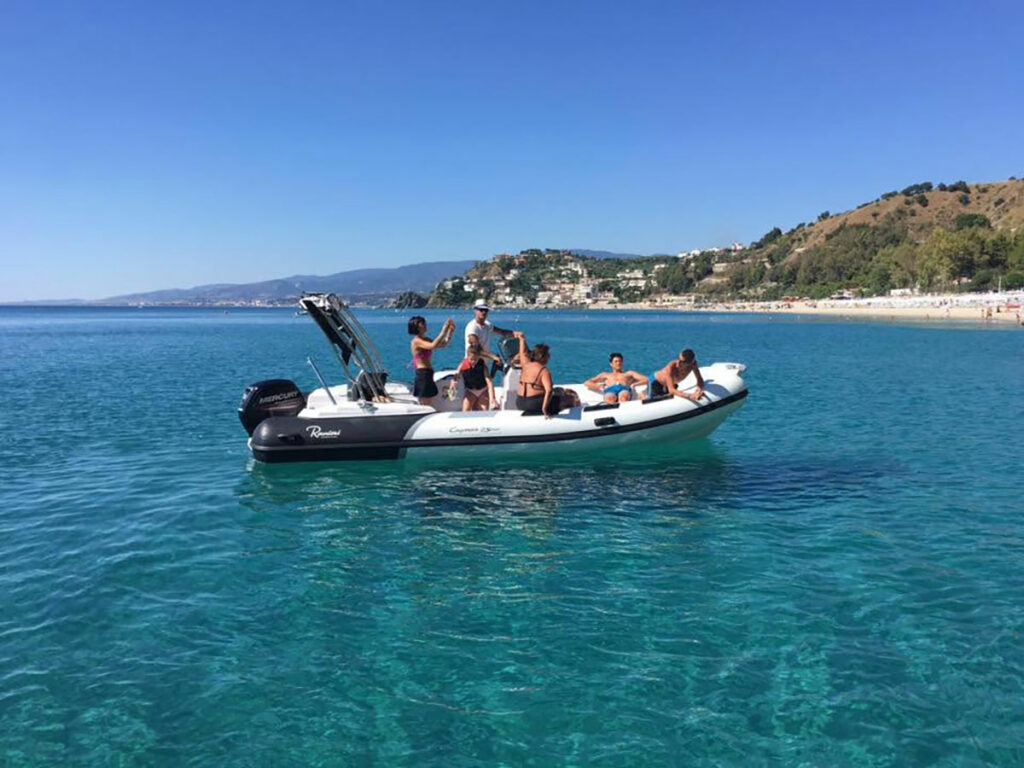 escursioni in barca e gommone da Soverato